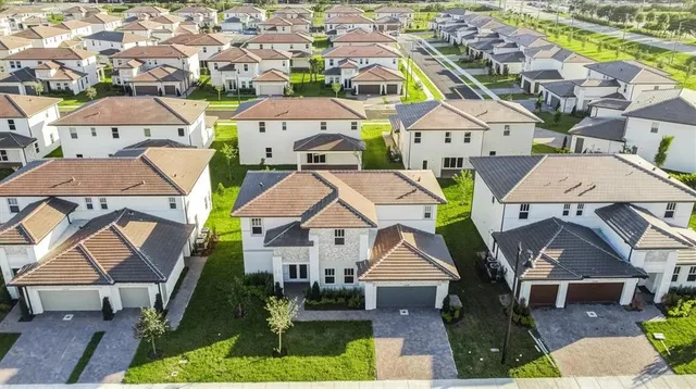 $8,000 | 12328 Southwest 43rd Street, Davie, FL 33330