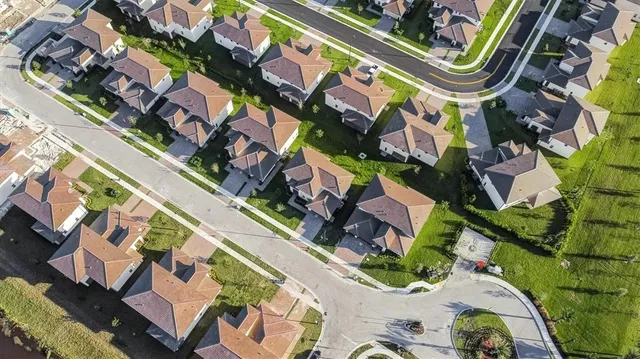 $8,000 | 12328 Southwest 43rd Street, Davie, FL 33330