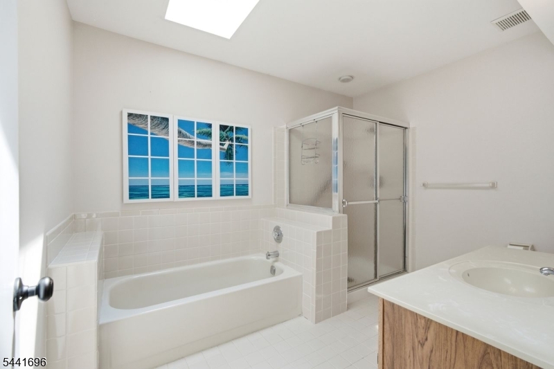 45 Weatherhill Road Hamburg, NJ 07419 - Photo 16 of 25