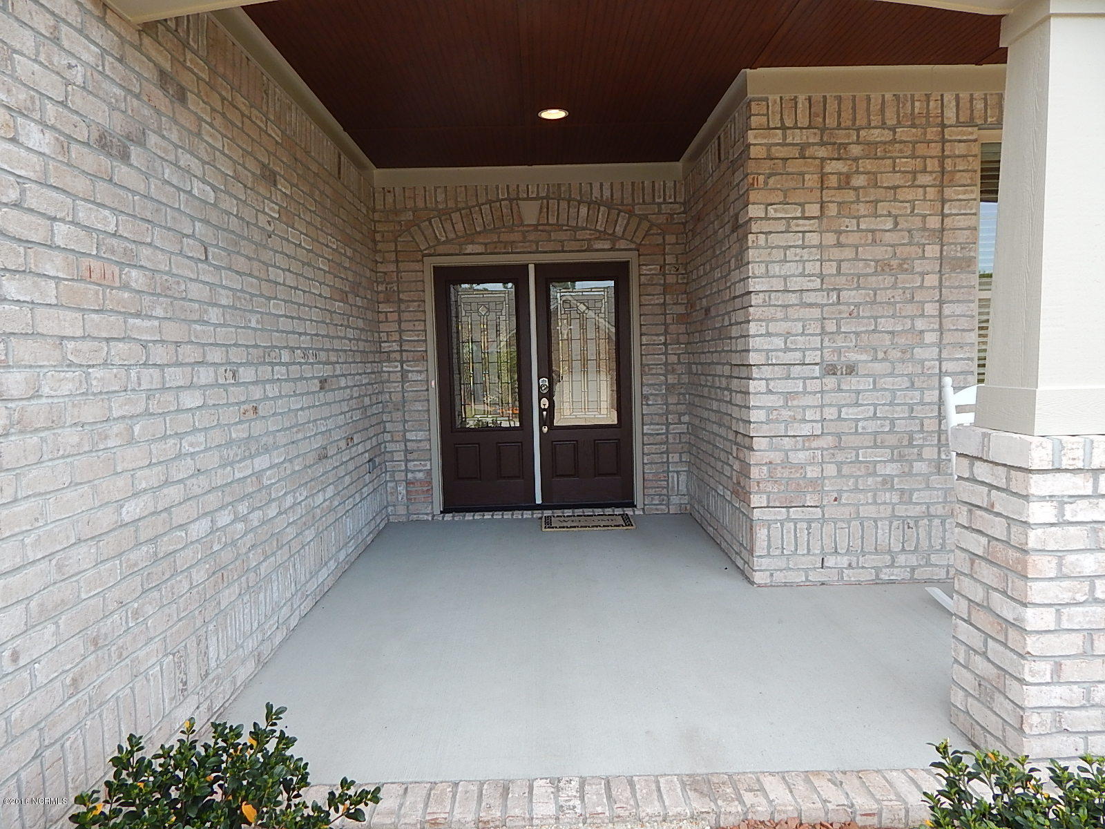 334 Motts Forest Road Wilmington, NC 28412 - Photo 3 of 27 Double Door Entry