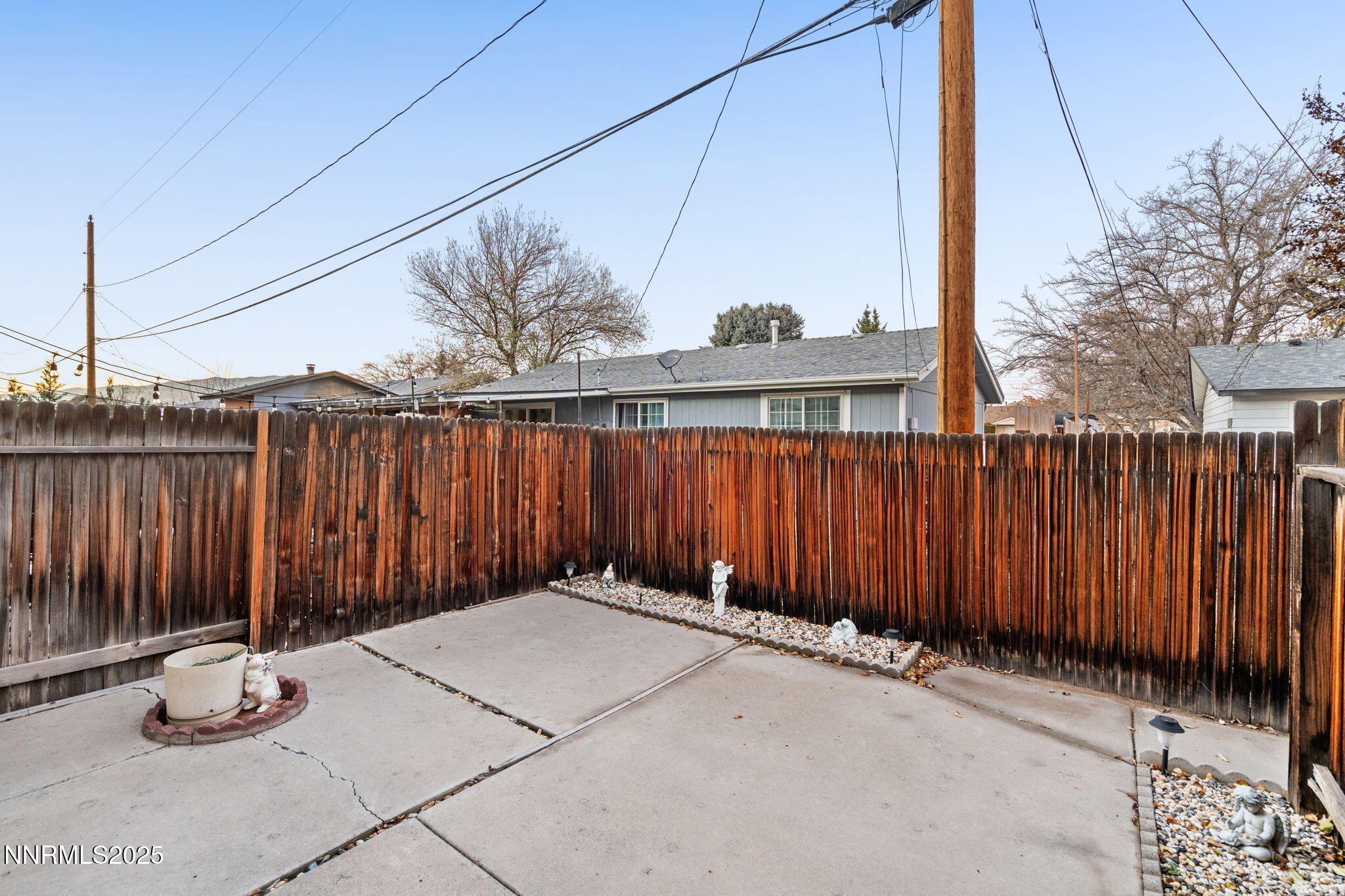 2282 Cannonball Road Sparks, NV 89431 - Photo 21 of 21 a view of a backyard with wooden fence