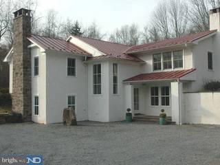 93 Worman Road Stockton, NJ 08559 - Photo 2 of 6