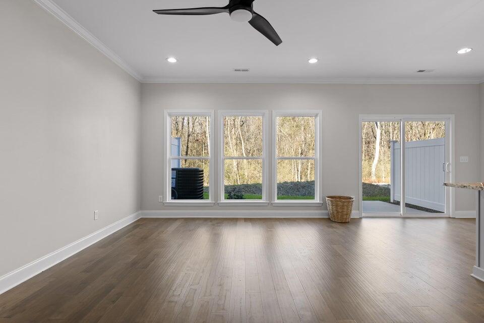 9093 Dallas Hollow Road Soddy Daisy, TN 37379 - Photo 13 of 27 20250502202335100882000000-o