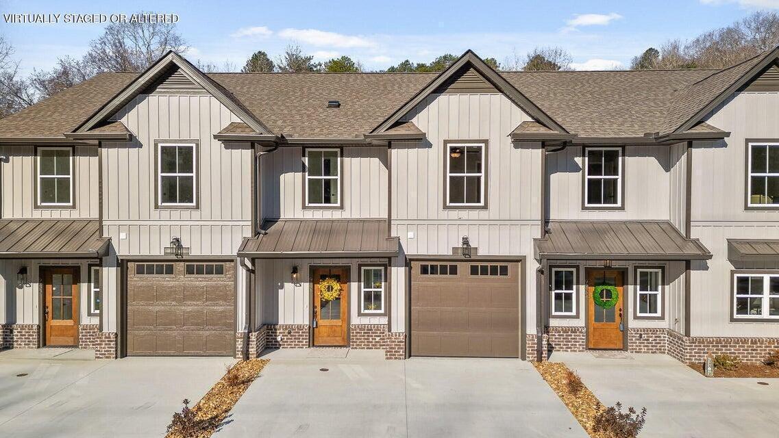 9093 Dallas Hollow Road Soddy Daisy, TN 37379 - Photo 2 of 27 20250502202333922121000000-o
