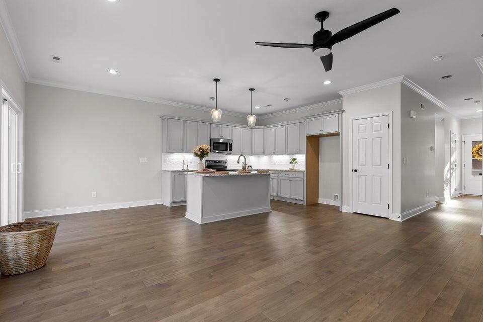 9093 Dallas Hollow Road Soddy Daisy, TN 37379 - Photo 5 of 27 20250502202334332507000000-o