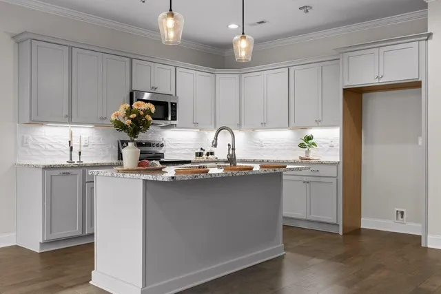 $325,000 | 9093 Dallas Hollow Road, Soddy Daisy, TN 37379