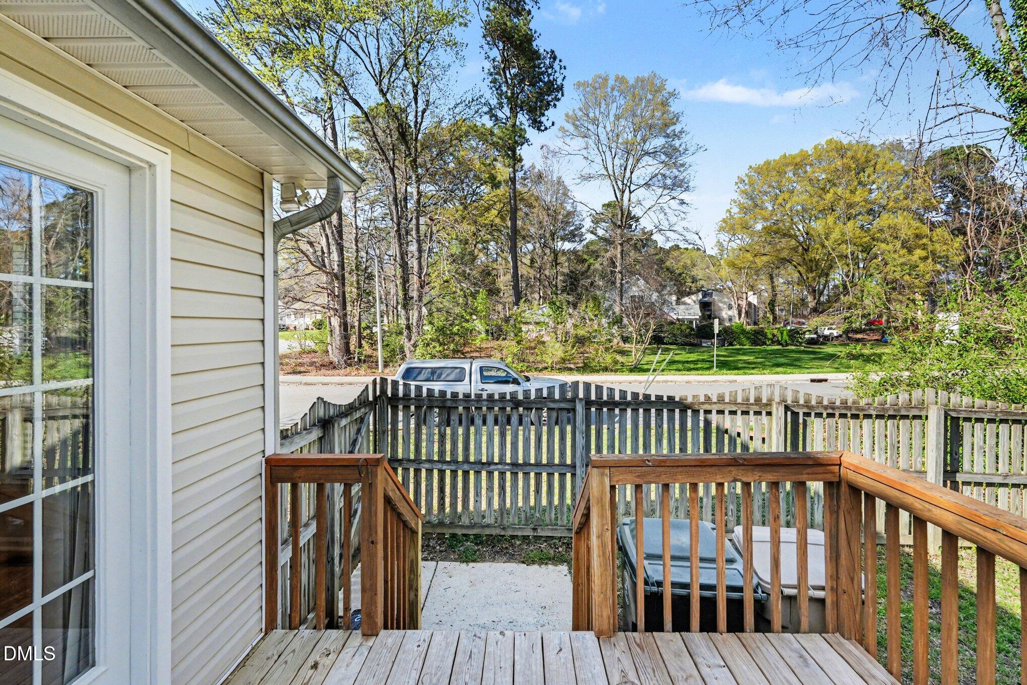 284 Dullis Circle Garner, NC 27529 - Photo 33 of 35