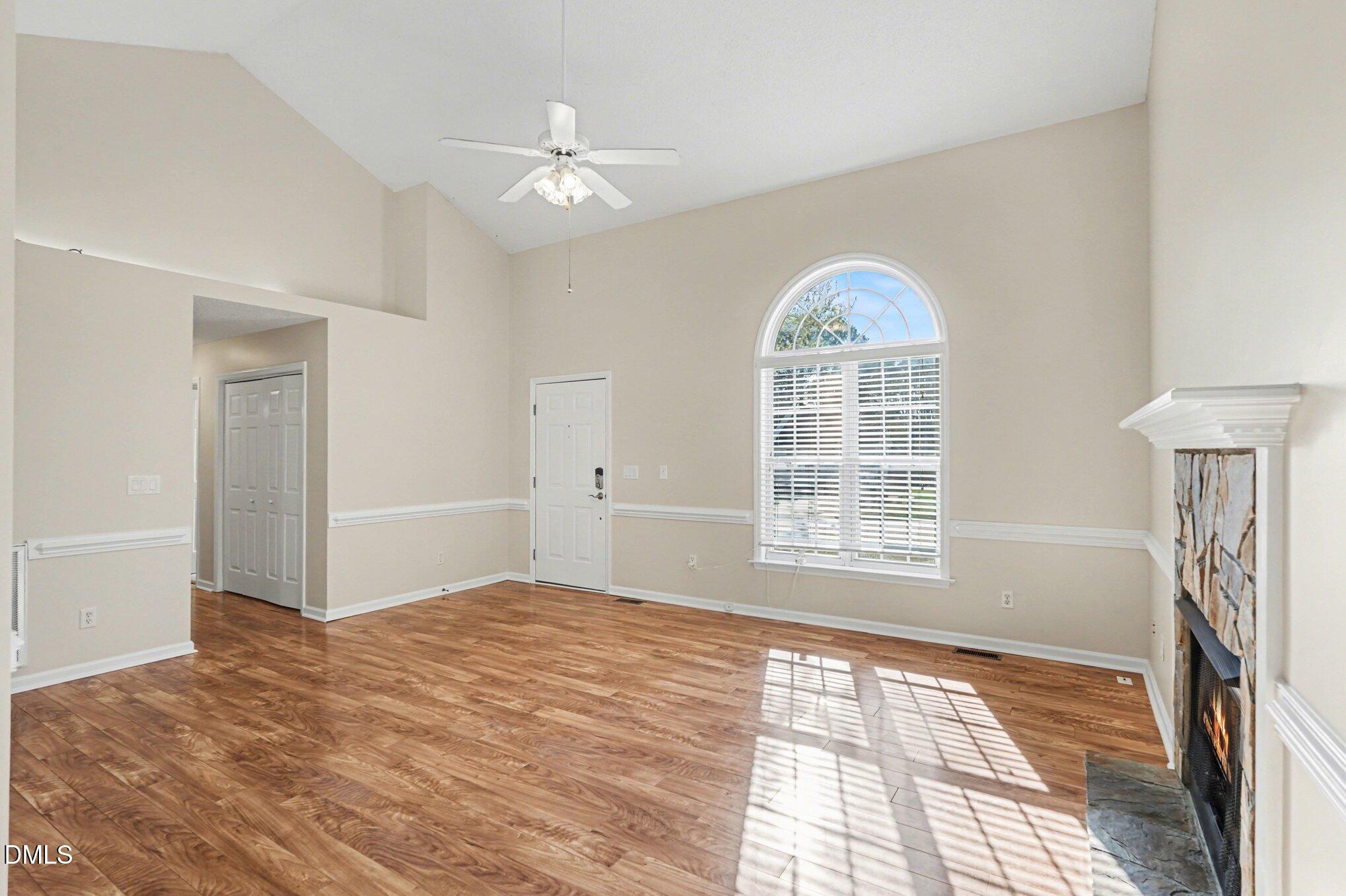 284 Dullis Circle Garner, NC 27529 - Photo 4 of 35 a view of a livingroom with a window