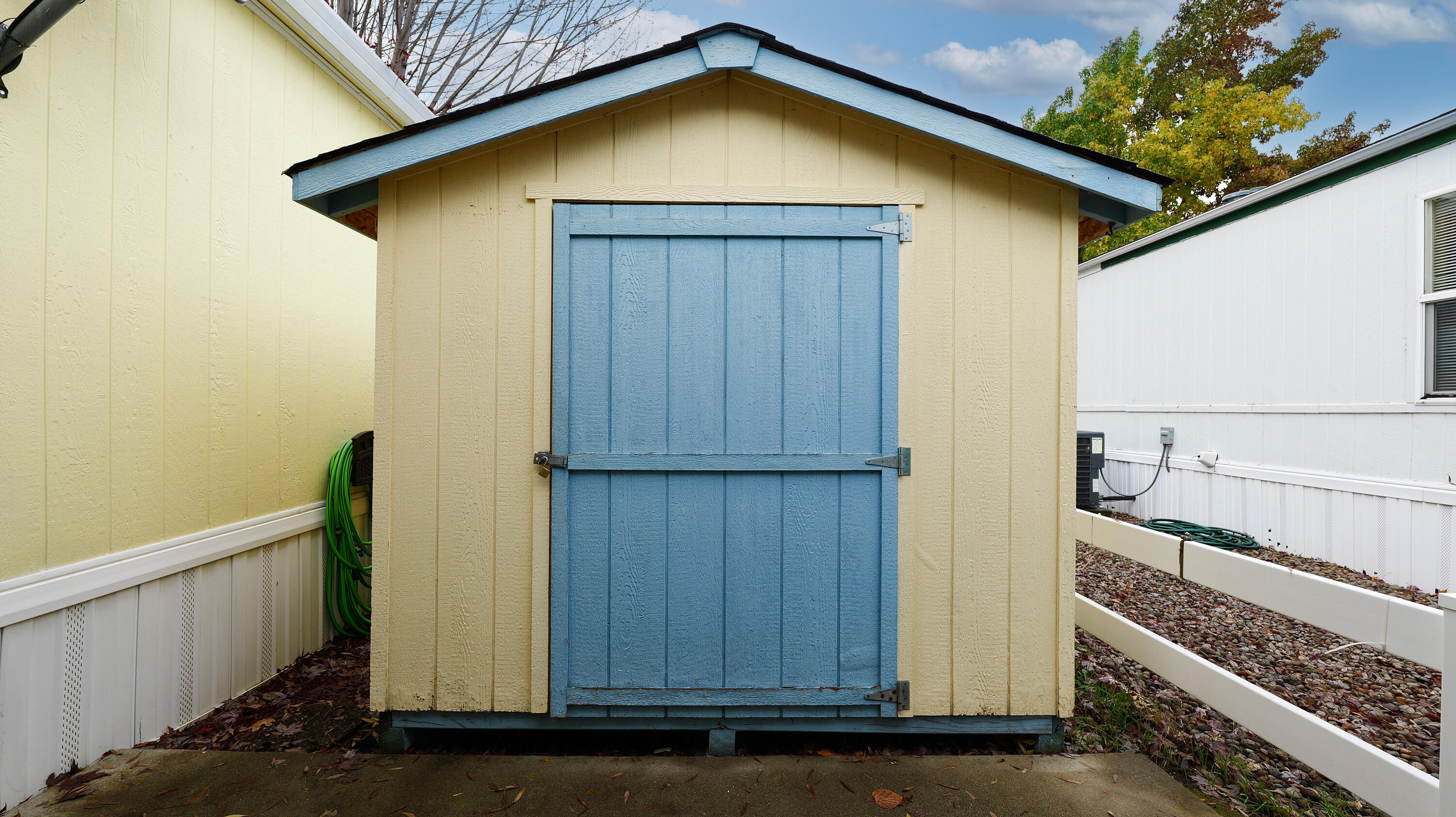 21 Brophy Way, Unit 11 Shady Cove, OR 97539 - Photo 6 of 41 Shed 1