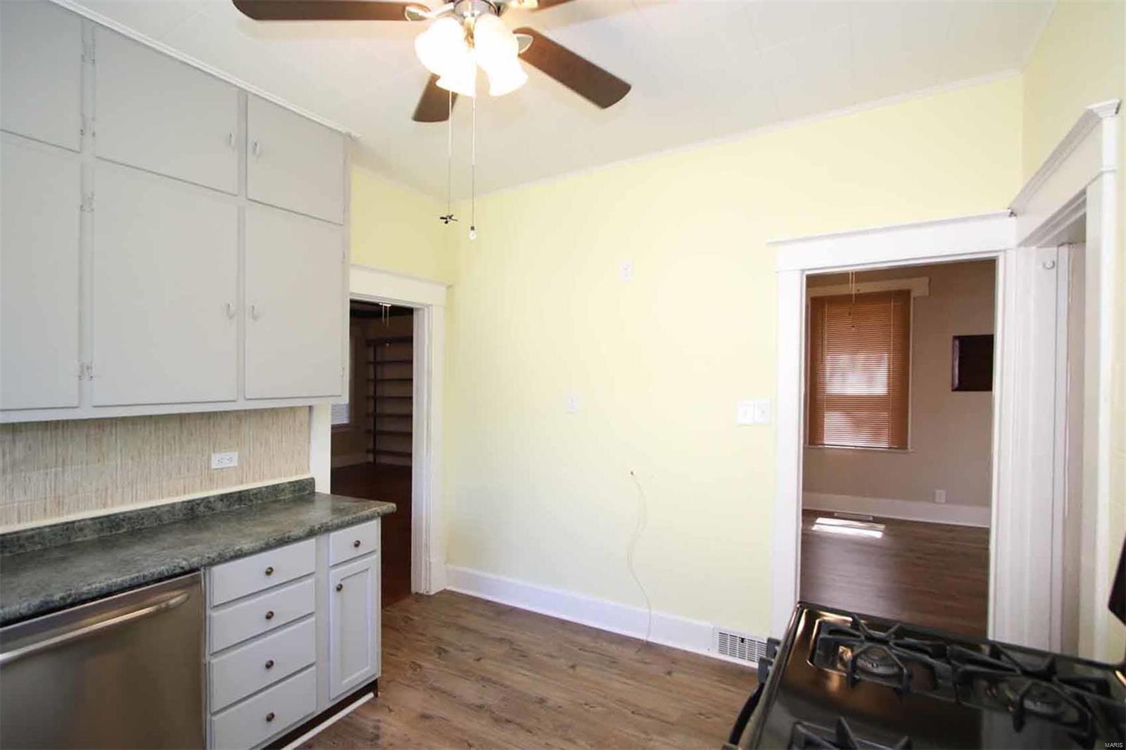 762 Rice Street Wood River, IL 62095 - Photo 14 of 22 Gallery Image 14