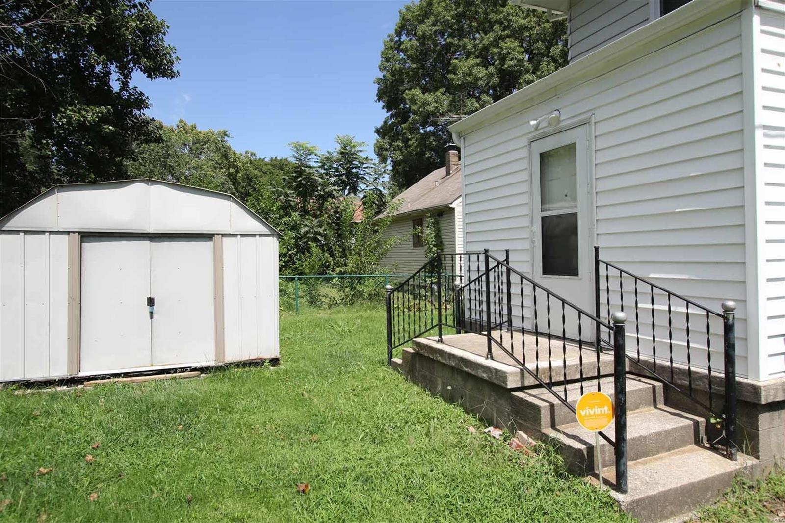 762 Rice Street Wood River, IL 62095 - Photo 6 of 22 Gallery Image 6