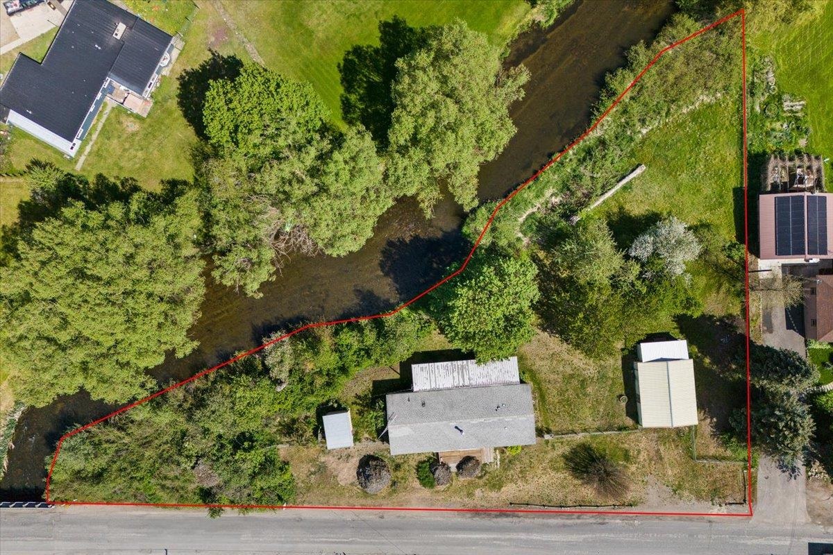 3717 East Chattaroy Road Chattaroy, WA 99003 - Photo 32 of 32