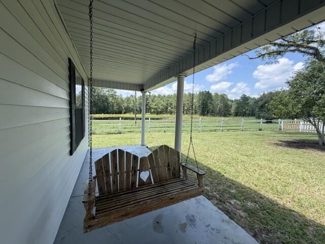 1567 Perry Smith Road Baker, FL 32531 - Photo 3 of 20 3