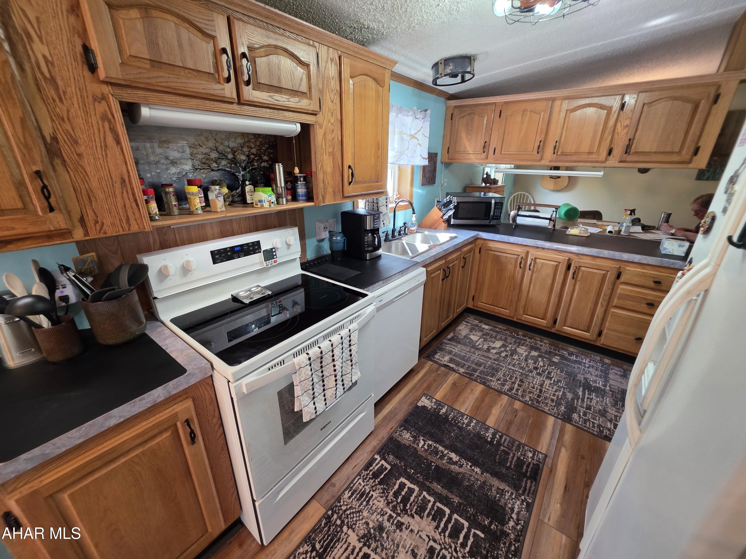 432 Black Snake Road Dysart, PA 16636 - Photo 31 of 46