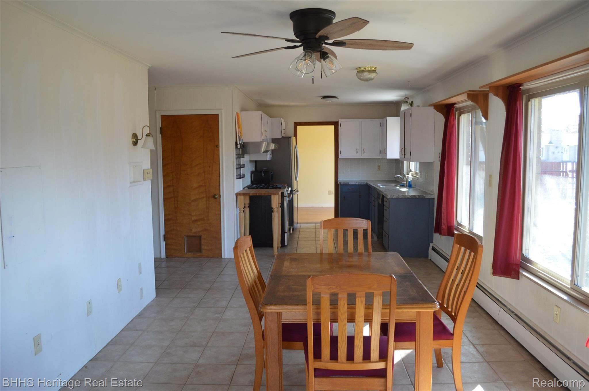 1214 Bower Street Howell, MI 48843 - Photo 45 of 79 DSC_1041.JPG
