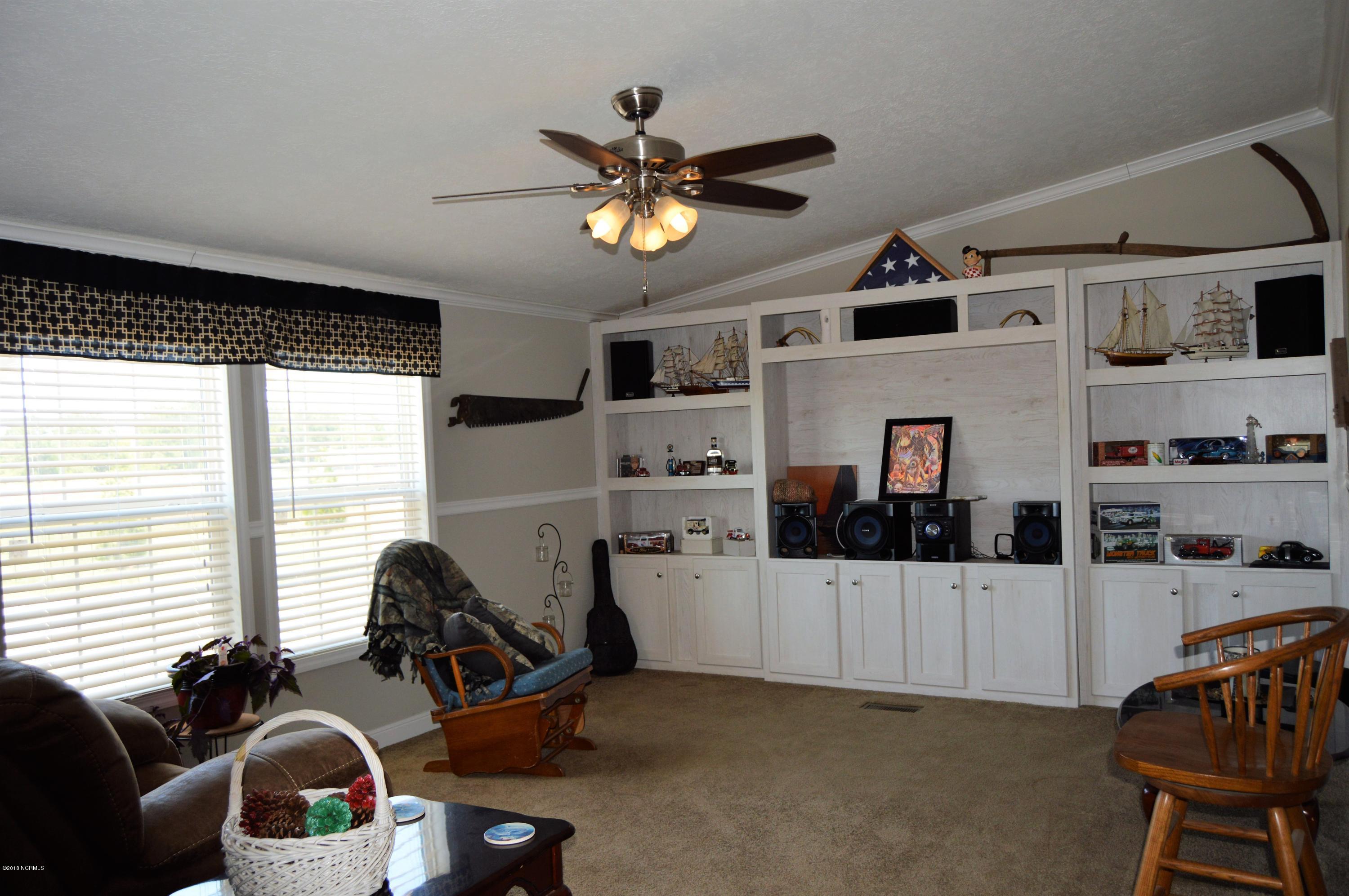 274 Turkey Creek Road Rocky Point, NC 28457 - Photo 25 of 30 den 1