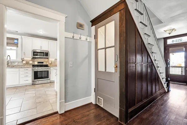 $609,950 | 2114 Memorial Avenue Southwest, Roanoke, VA 24015