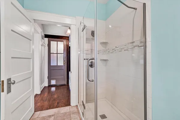 $609,950 | 2114 Memorial Avenue Southwest, Roanoke, VA 24015