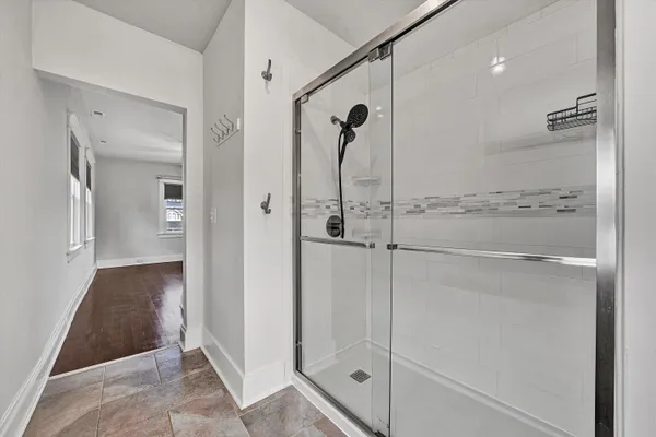 $609,950 | 2114 Memorial Avenue Southwest, Roanoke, VA 24015