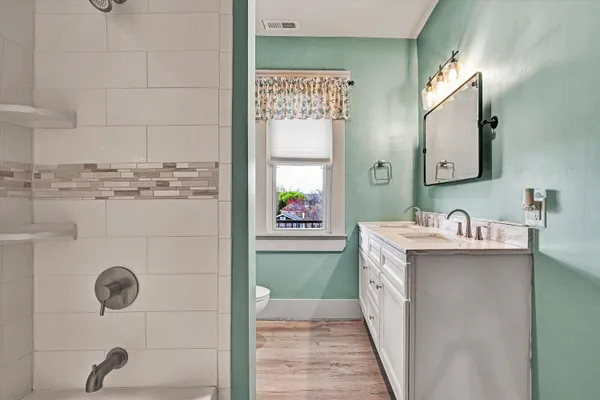 $609,950 | 2114 Memorial Avenue Southwest, Roanoke, VA 24015