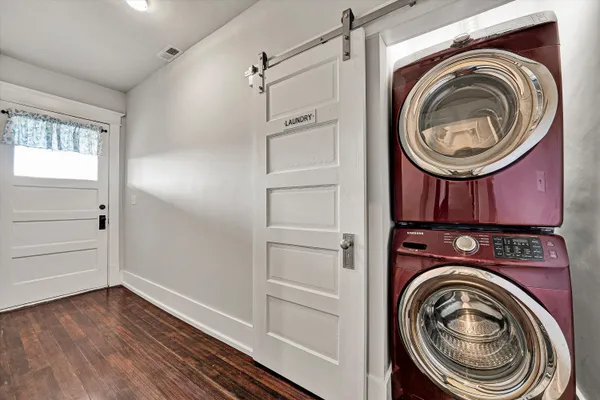 $609,950 | 2114 Memorial Avenue Southwest, Roanoke, VA 24015