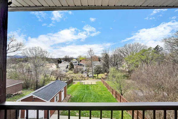 $609,950 | 2114 Memorial Avenue Southwest, Roanoke, VA 24015