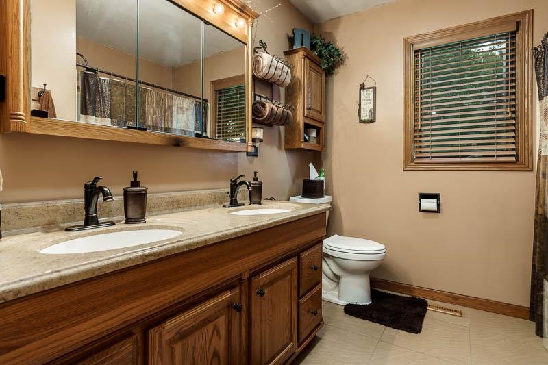 10339 Montague Road Winnebago, IL 61088 - Photo 39 of 55 Gallery Image 39