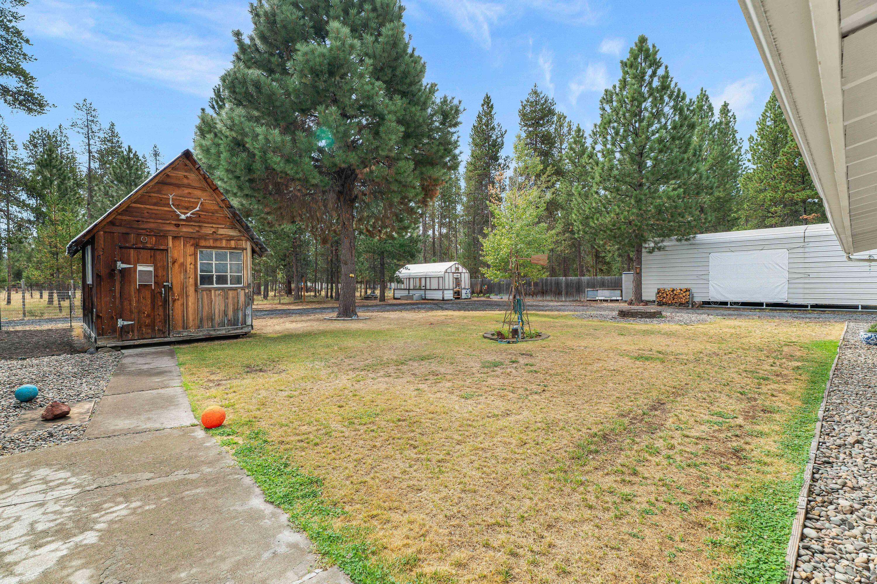 152381 Wagon Trail Road La Pine, OR 97739 - Photo 30 of 38