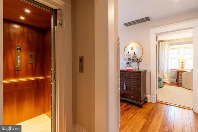 $3,750,000 | 39 Southgate Avenue, Annapolis, MD 21401