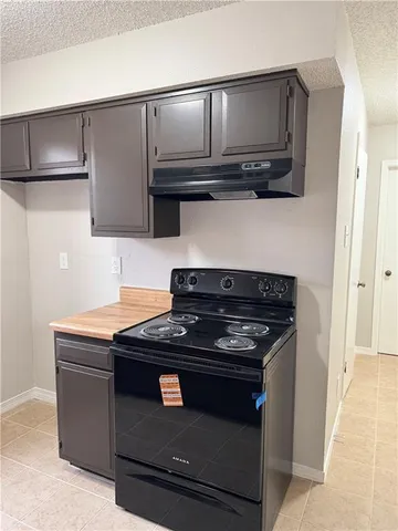 $900 | 909 Linda Lane, Unit C, Laplace, LA 70068