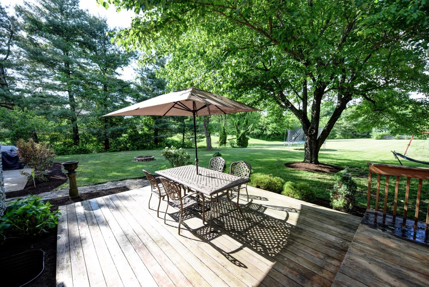 195 Old Coach Road Nicholasville, KY 40356 - Photo 27 of 34 Patio overlooking landscaped yard