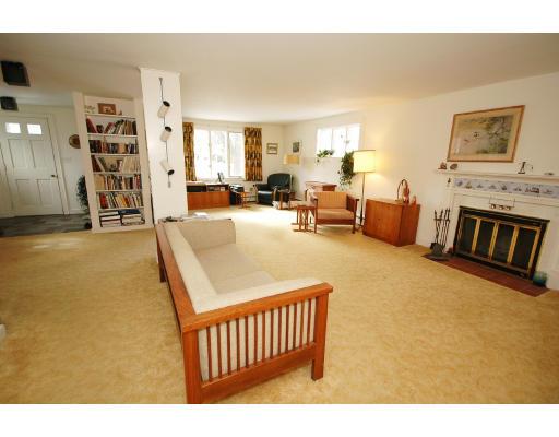 78 Southfield Road Concord, MA 01742 - Photo 4 of 16 Gallery Image 4