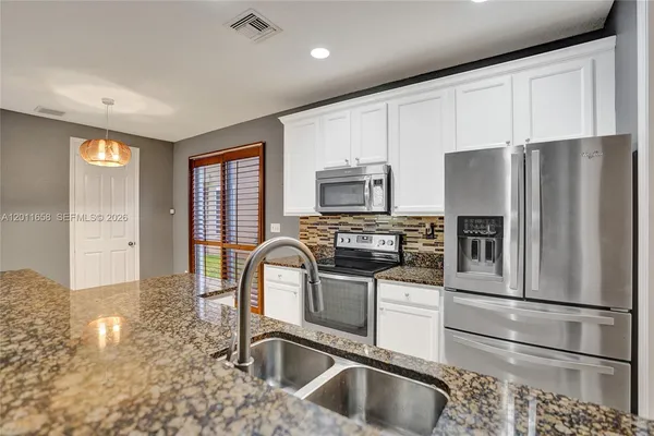 $2,400 | Sandhill Crossing, Port St. Lucie, FL 34952