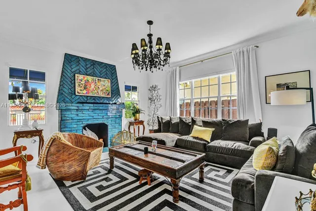 $1,375,000 | 4722 Southwest 5th Street, Miami, FL 33134