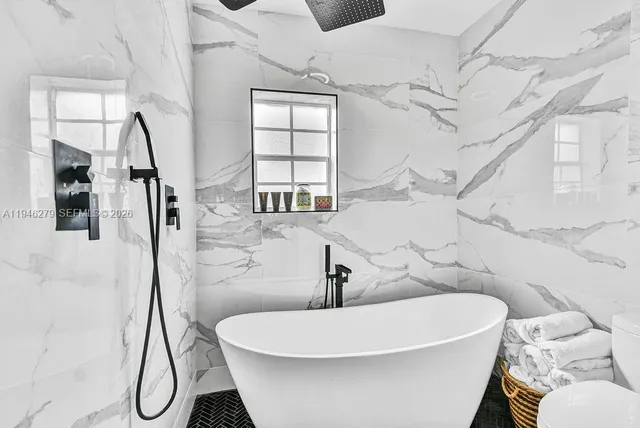 $1,375,000 | 4722 Southwest 5th Street, Miami, FL 33134