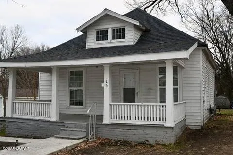 $124,999 | 425 North McCombs Street, Martin, TN 38237