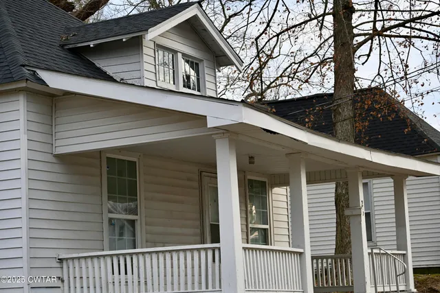 $124,999 | 425 North McCombs Street, Martin, TN 38237