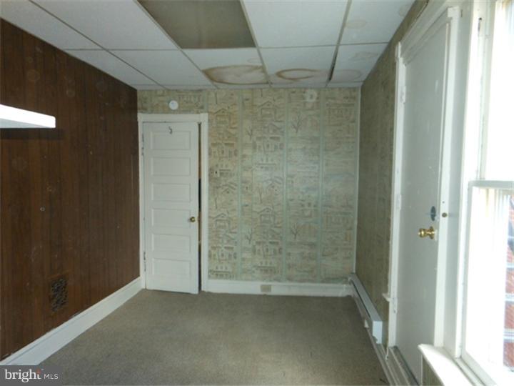 521 Perry Street Reading, PA 19601 - Photo 8 of 14 Gallery Image 8