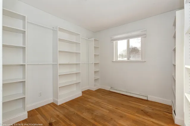 $220,000 | 161 Eloise Drive, Benton Harbor, MI 49022