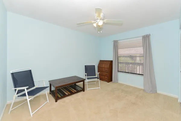 $1,800 | 390 Southwest South River Drive, Unit 202, Stuart, FL 34997