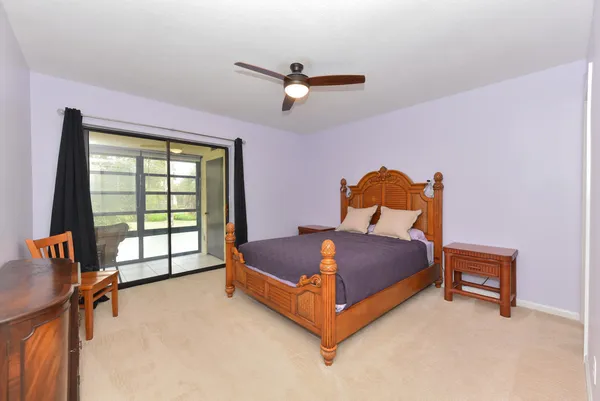 $1,800 | 390 Southwest South River Drive, Unit 202, Stuart, FL 34997