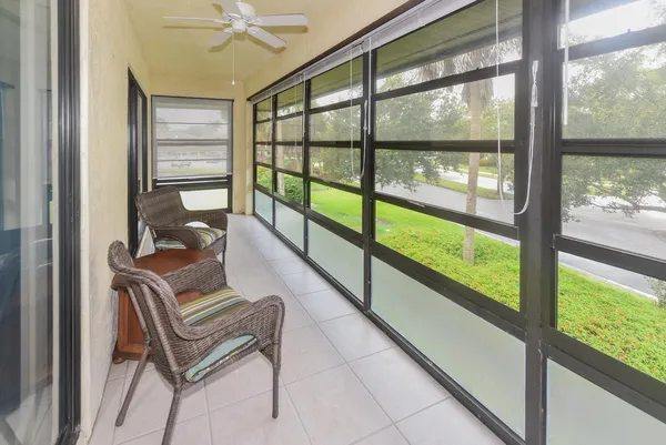 $1,800 | 390 Southwest South River Drive, Unit 202, Stuart, FL 34997