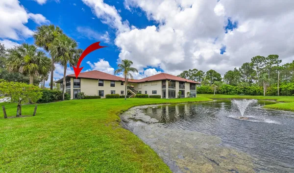 $1,800 | 390 Southwest South River Drive, Unit 202, Stuart, FL 34997