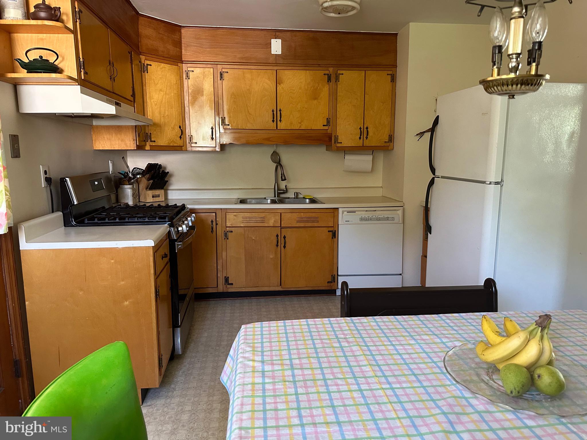 7933 33rd Street Rosedale, MD 21237 - Photo 7 of 22