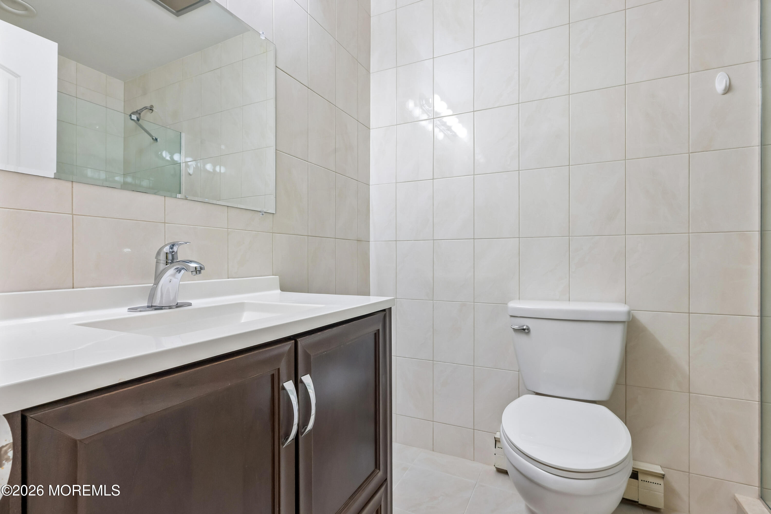 97 Arrowood Road, Unit G Manalapan, NJ 07726 - Photo 14 of 20 Primary Bath