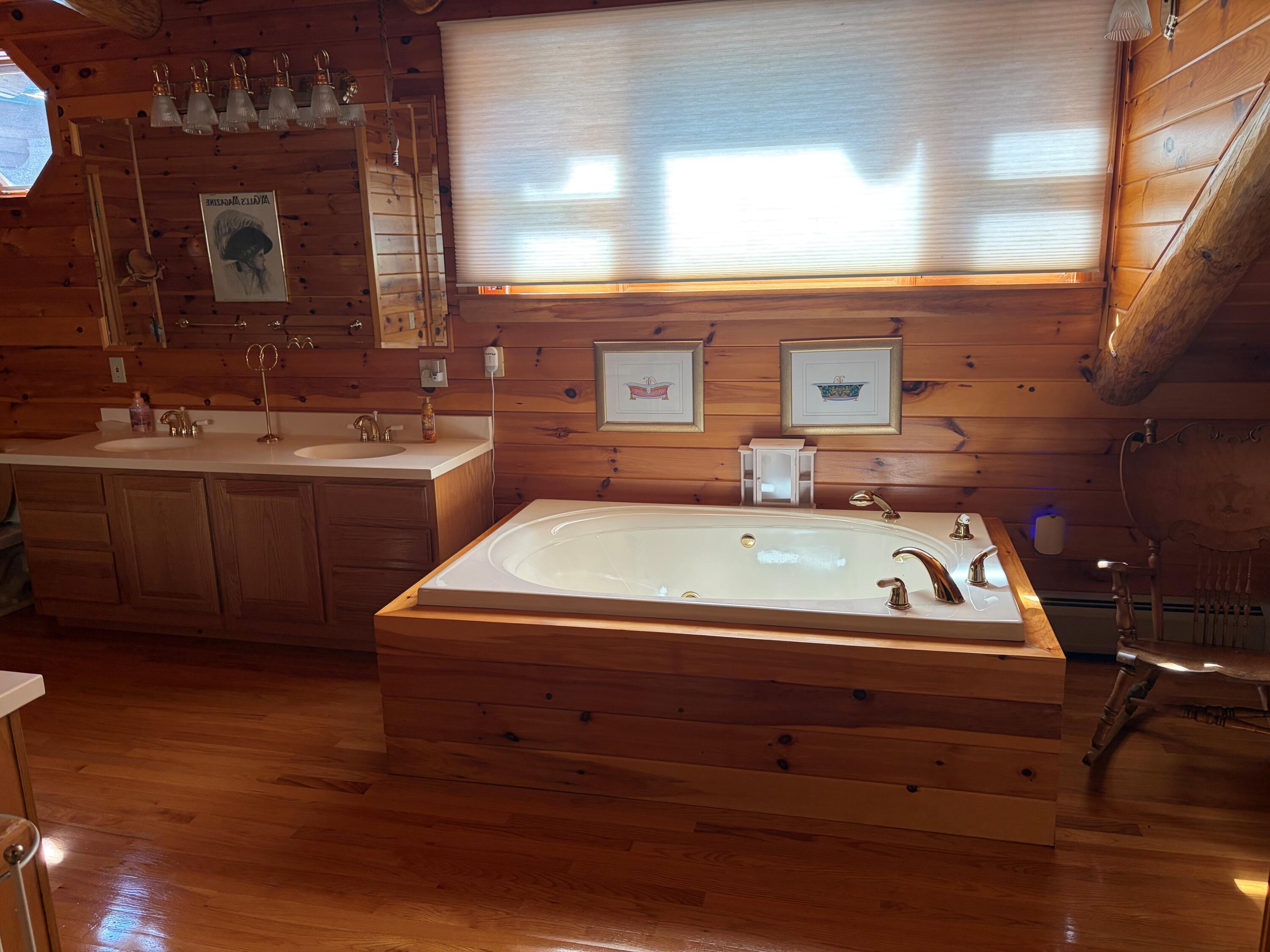 3 Innisfree Road Jackman, ME 04945 - Photo 11 of 19 soak tub MBR
