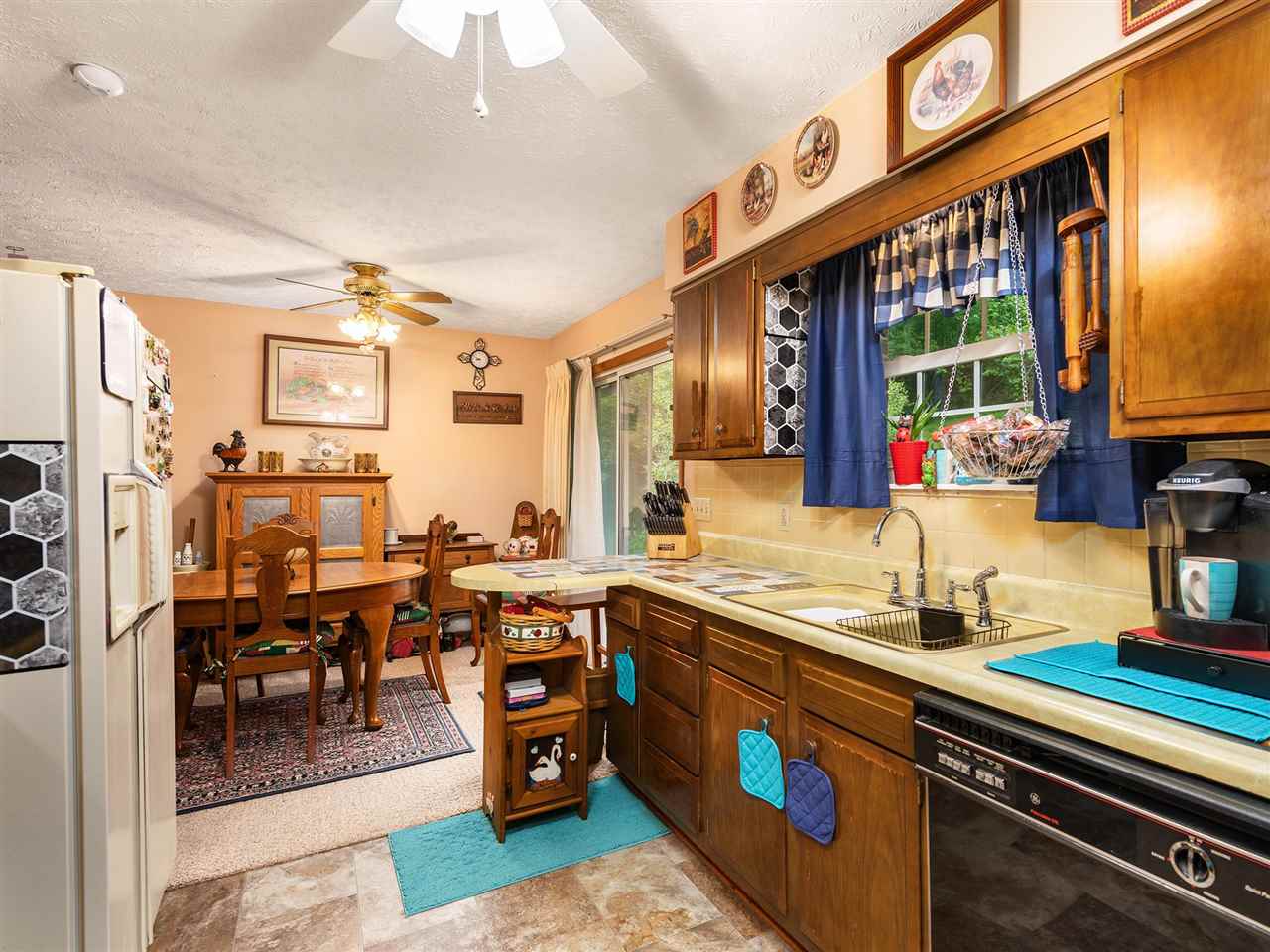 5125 Ohio River Road Huntington, WV 25702 - Photo 6 of 24 Gallery Image 6