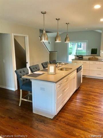 18460 Beverly Road Beverly Hills, MI 48025 - Photo 9 of 24