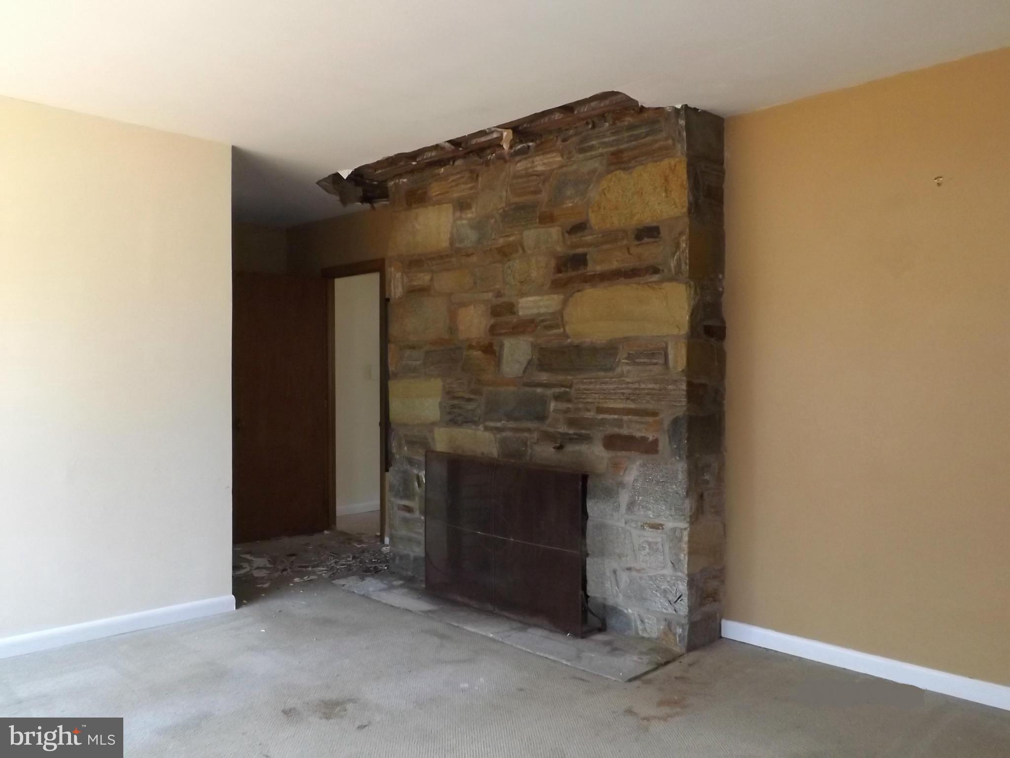 1227 Providence Road Towson, MD 21286 - Photo 7 of 16 Bedroom (Master)