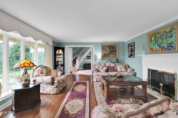 $998,900 | 160 Fairway Drive, Abingdon, VA 24211